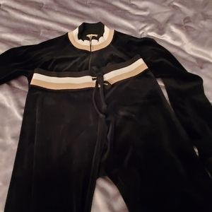 Juicy couture velvet tracksuit (medium)
